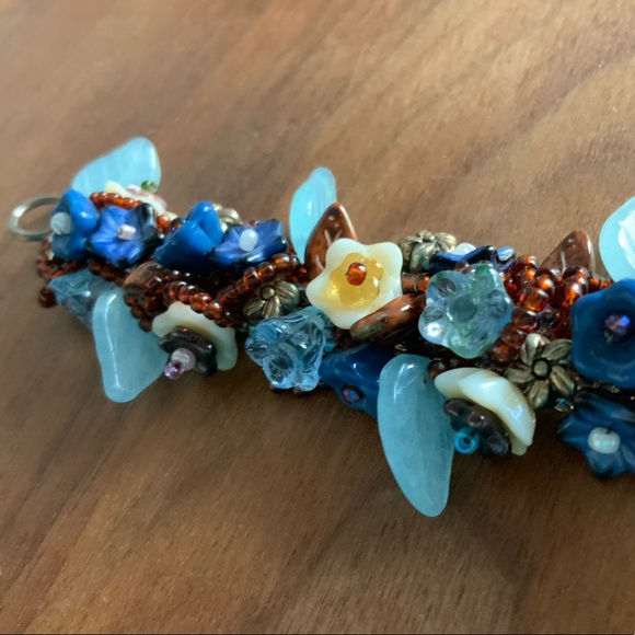 Hand made Beaded Bracelet-Gorgeous and Special! - Picture 5 of 8